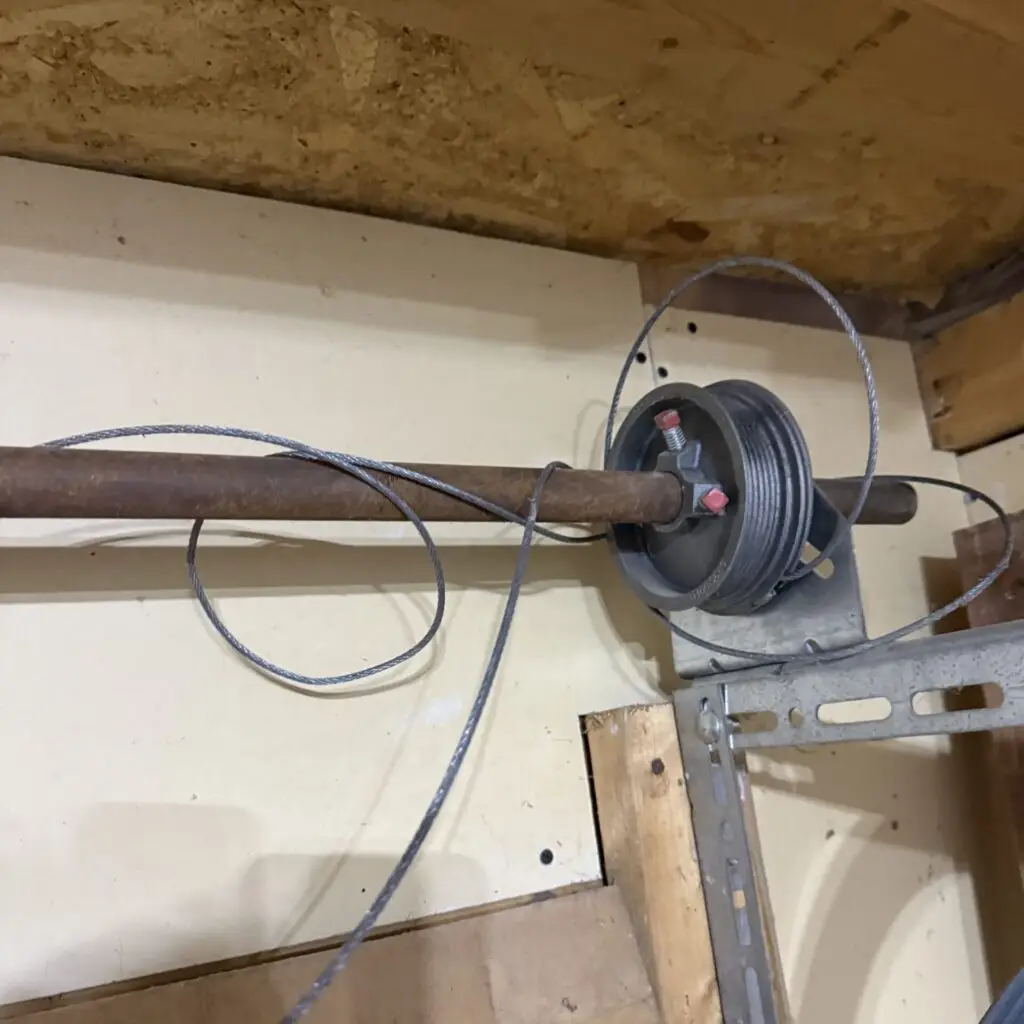 garage door Cable repair replacement